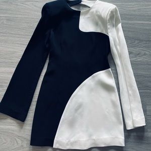 Dress with open back Mango